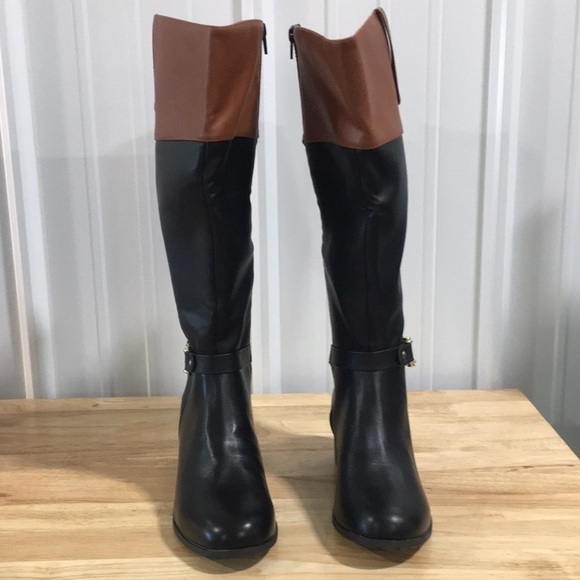 New WB Woman’s Karen Scott Heeled Boots - Picture 2 of 5
